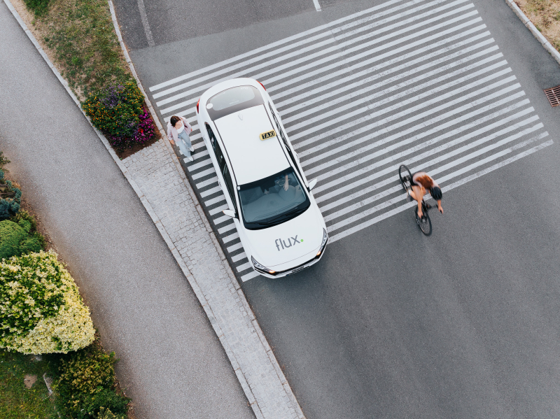 Sammeltaxi flux wächst weiter