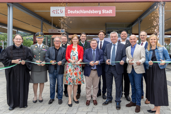 Neue Nahverkehrsdrehscheibe für Deutschlandsberg eröffnet